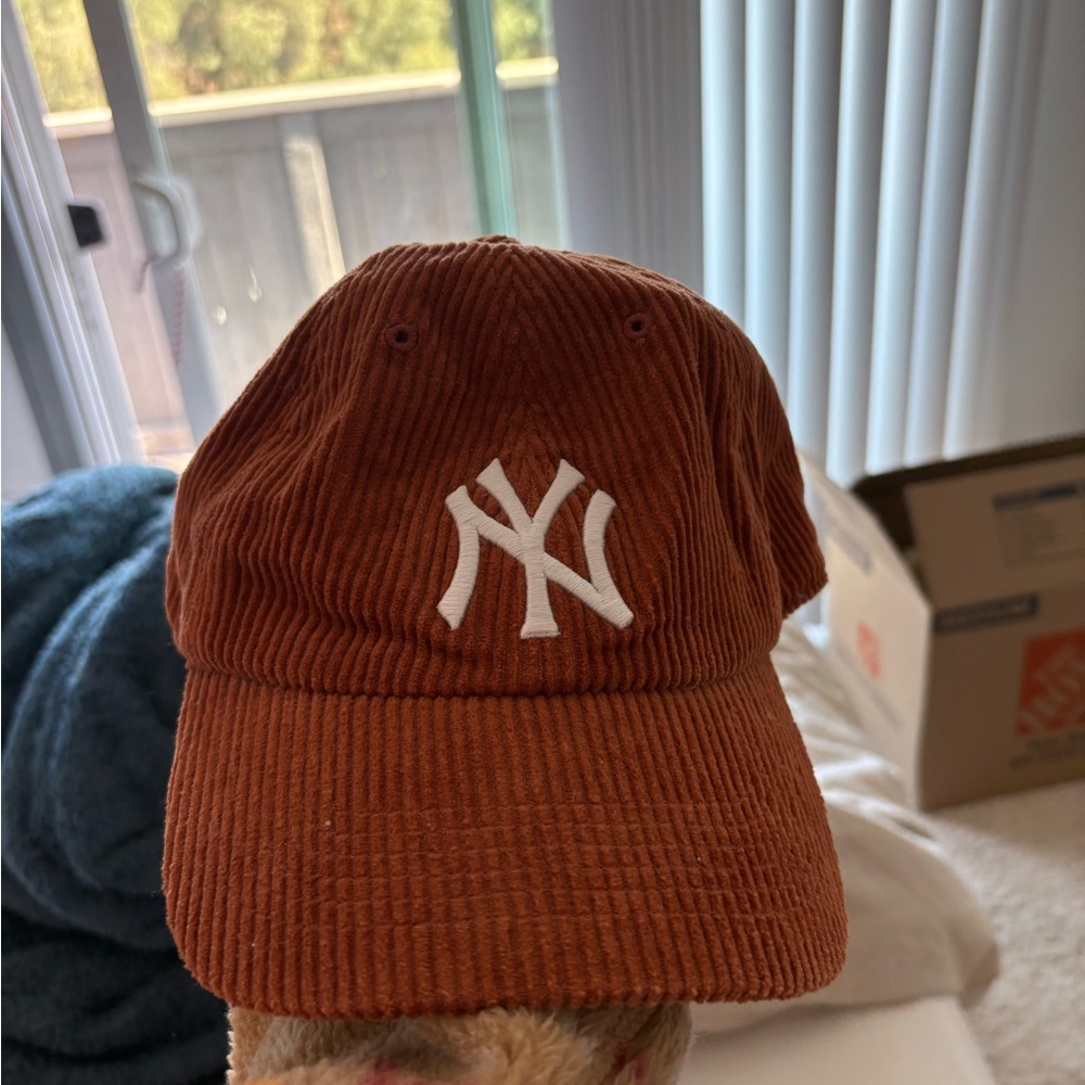 NY Yankees Corduroy Hat!